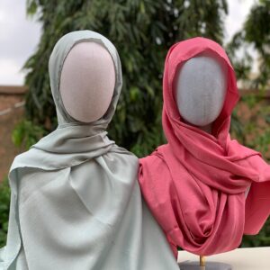 SATIN NON-SLIP VEIL DESIGN 2 - Image 1