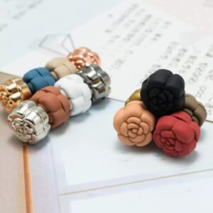 ROSE MAGNET - Image 1