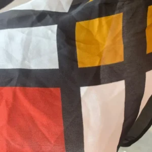 BIG PATTERN SQUARE SCARF - Image 3