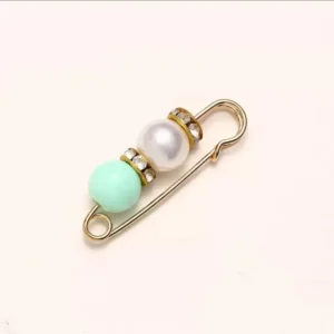 FANCY PEARL SAFETY PIN - Image 3