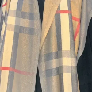 BURBERY LOOK VEIL - Image 4